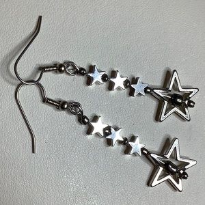 Dazzling Star Earrings.